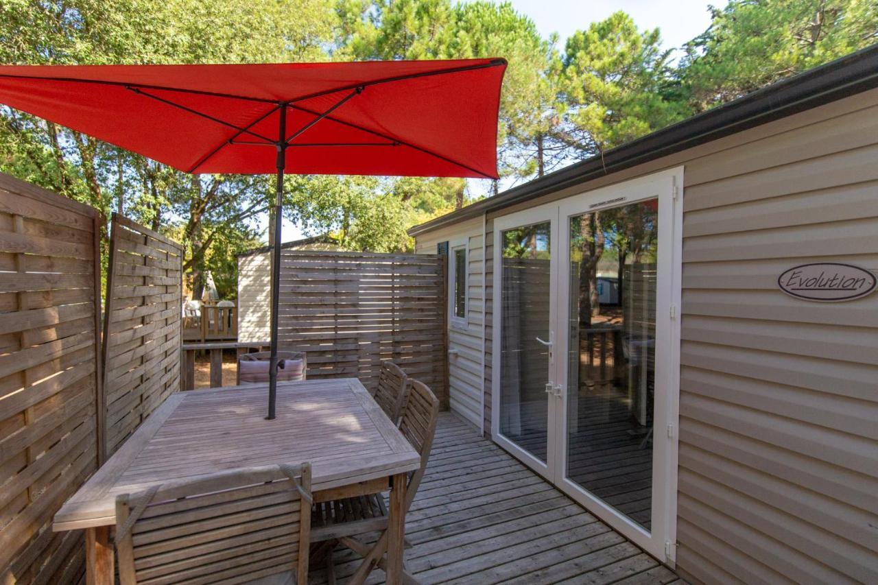 Camping Les Maraises Saint-Martin-de-Re Exterior photo