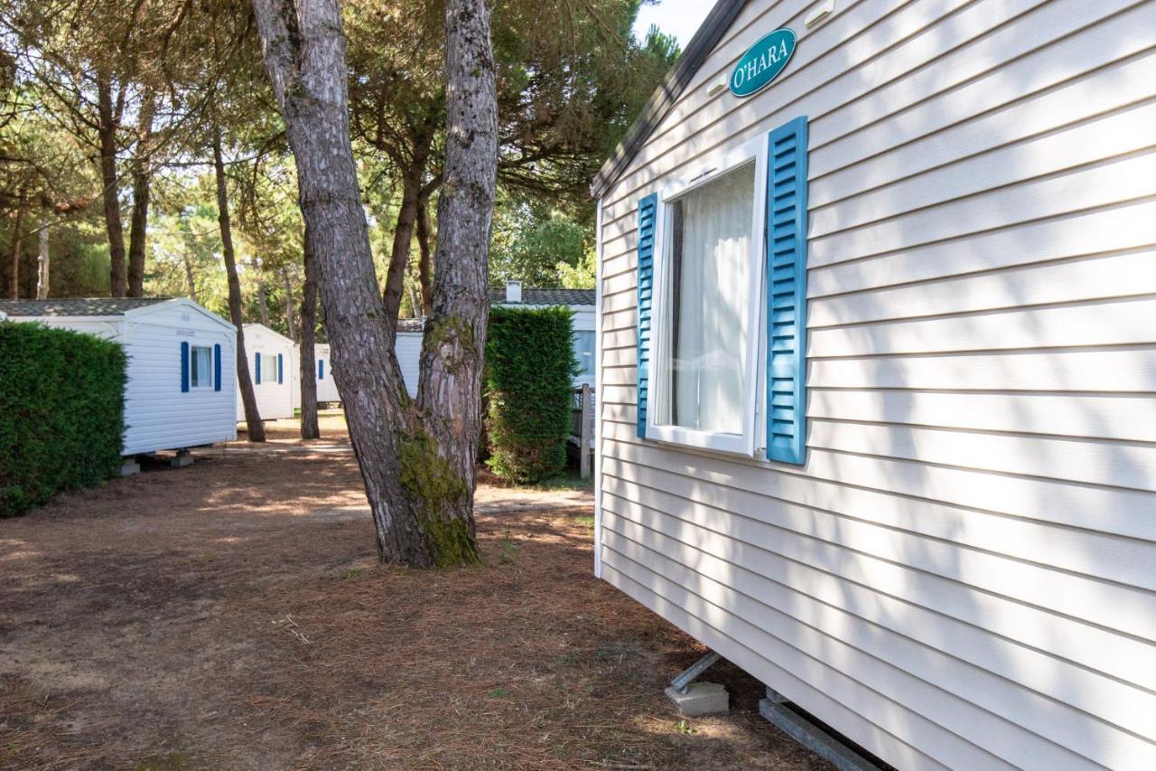 Camping Les Maraises Saint-Martin-de-Re Exterior photo